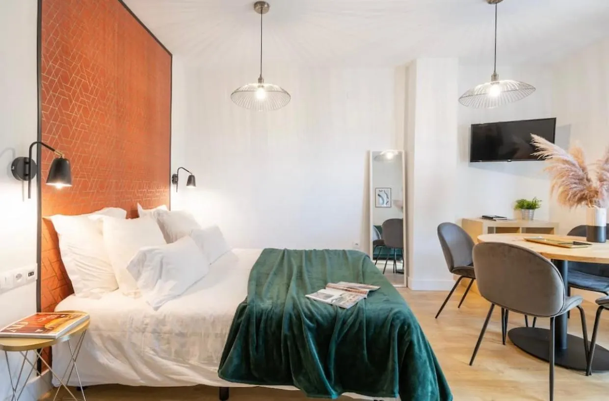Soek Muelle Uno Holidays Homes マラガ アパート